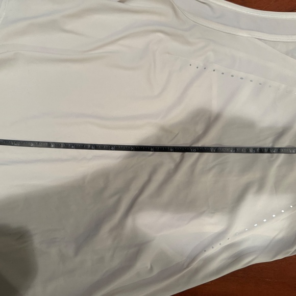 Lululemon Sculpt Cropped Tank - Picture 5 of 5